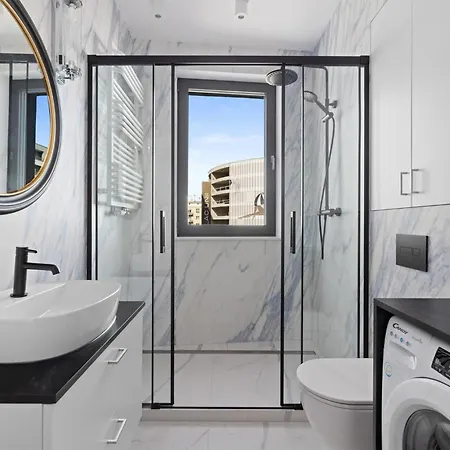Apartman Amazing In With Kitchen *